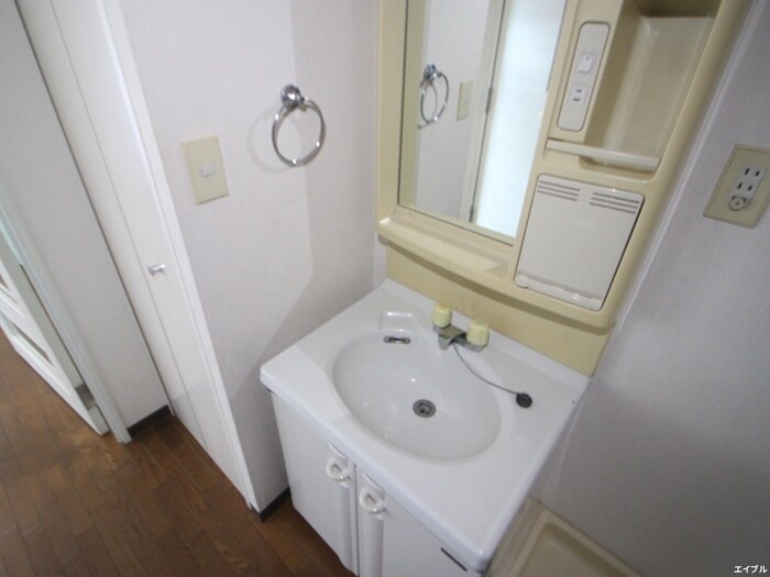 物件内観写真9　(洗面)