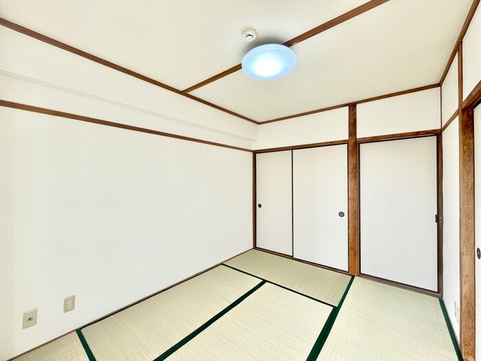 物件内観写真8　(居室)