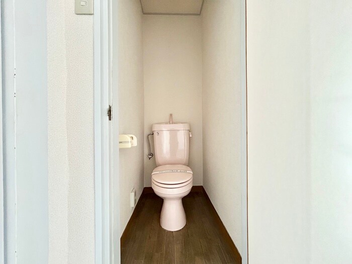 物件内観写真12　(トイレ)