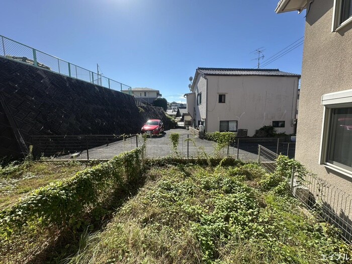 物件内観写真20　(室内からの展望)