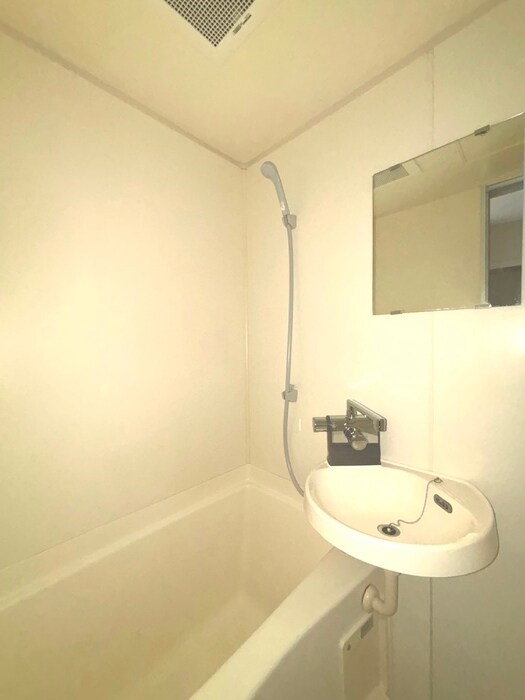 物件内観写真10　(バス／シャワールーム等)