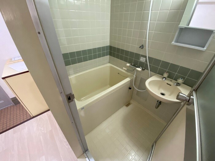 物件内観写真9　(バス／シャワールーム等)