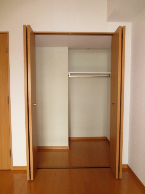 物件内観写真9　(収納)