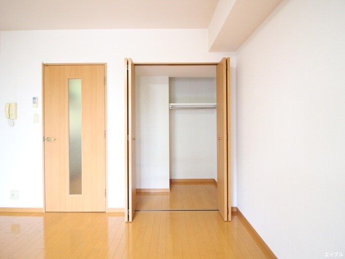 物件内観写真13　(収納)