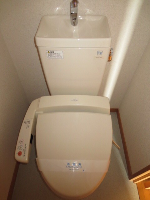 物件内観写真13　(トイレ)