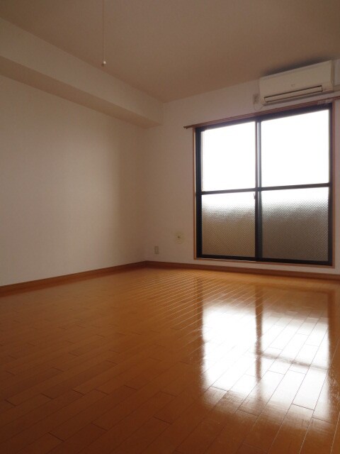 物件内観写真15　(居室)