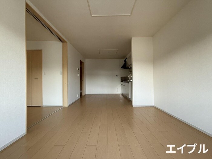 物件内観写真9　(居室)