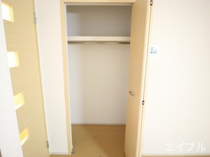 物件内観写真14　(収納)