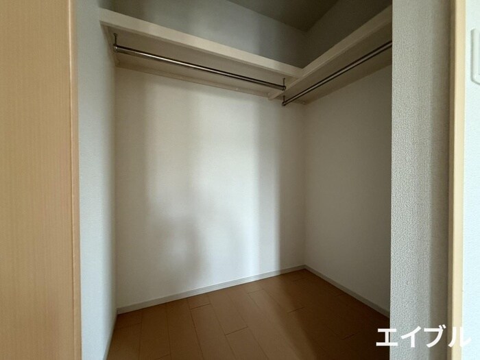物件内観写真17　(収納)