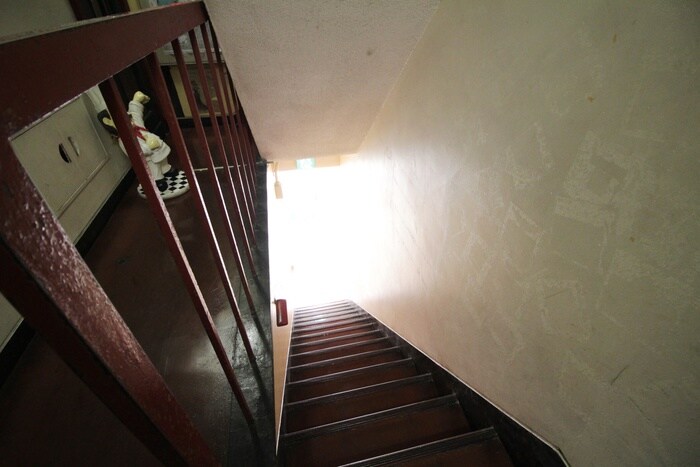 物件外観写真4　(エントランス部分)