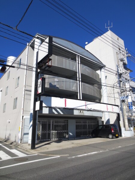 セゾン天方外観写真