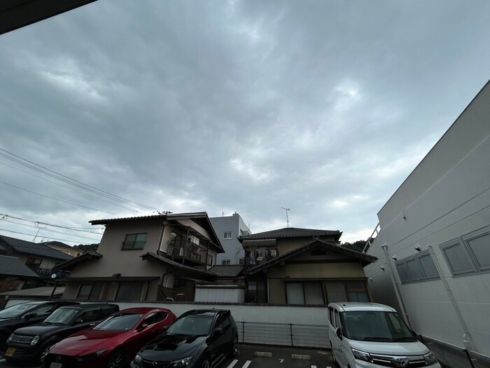 物件内観写真21　(室内からの展望)