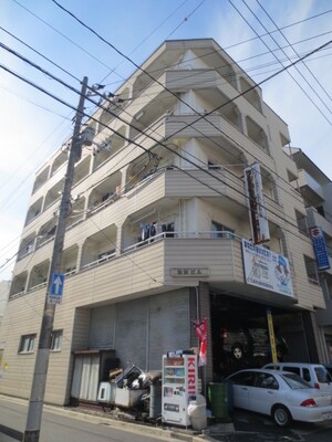 泊野ビル外観写真