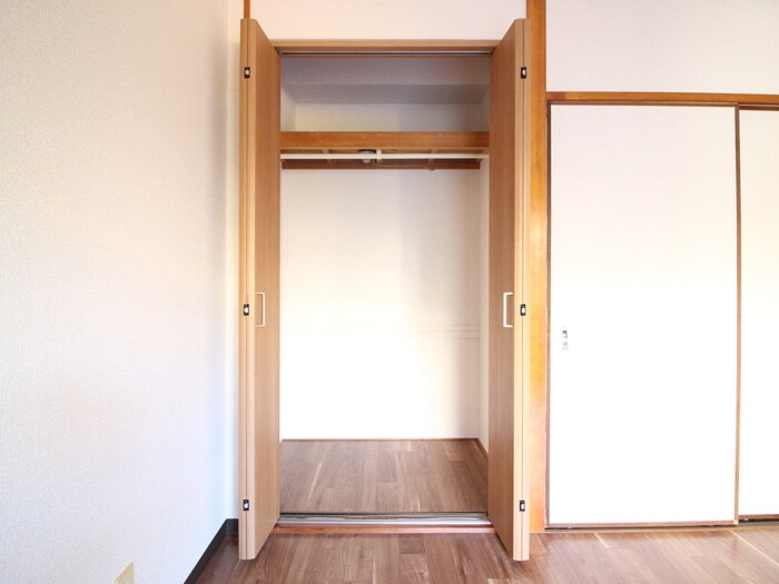 物件内観写真15　(収納)