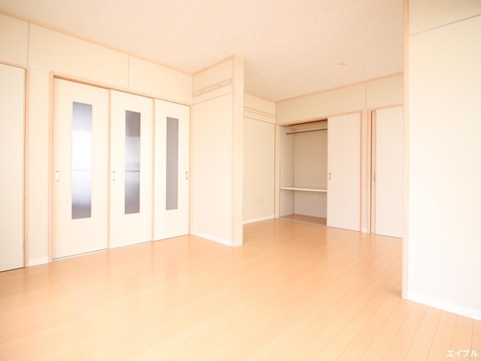 物件内観写真6　(居室)