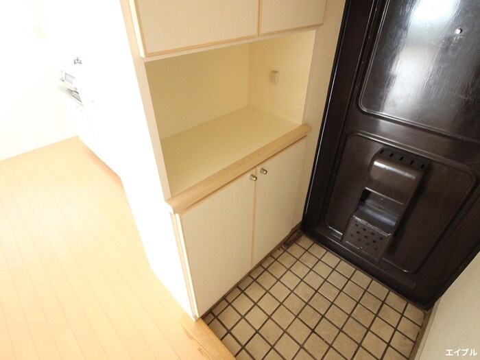物件内観写真15　(靴箱)