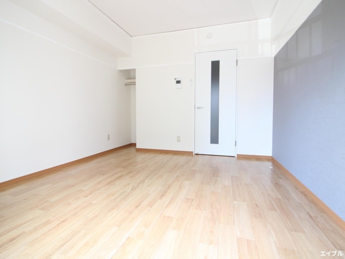 青木ビルの居室