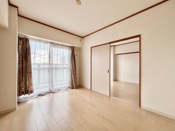 物件内観写真11　(居室)