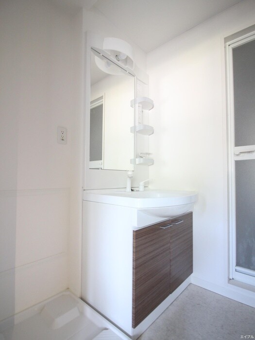 物件内観写真11　(洗面)