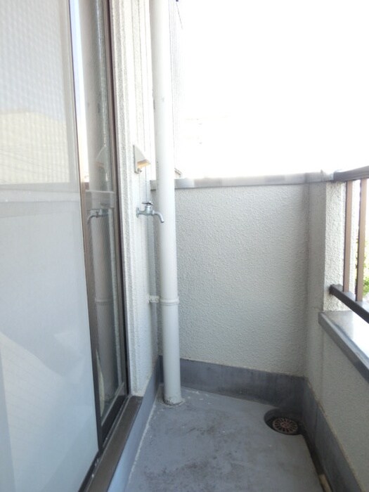 物件内観写真9　(ベランダ・バルコニー)