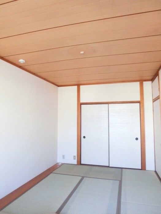 物件内観写真12　(居室)