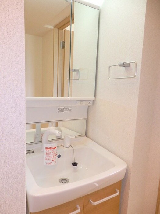 物件内観写真5　(洗面)