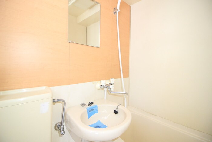 物件内観写真11　(洗面)