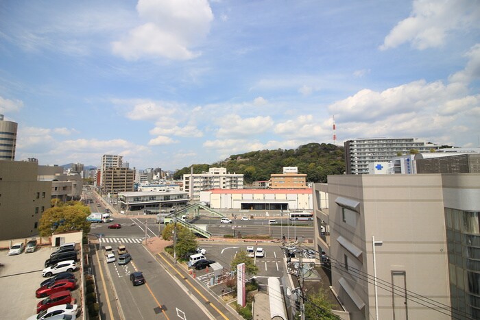 物件内観写真14　(室内からの展望)