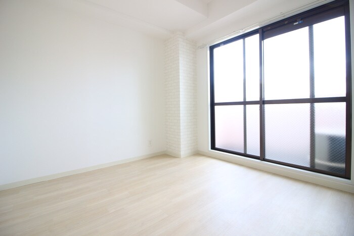 物件内観写真19　(居室)