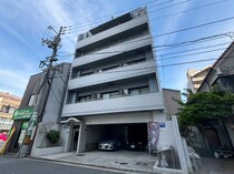 信和ビルの外観写真