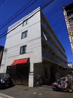 柴崎皆実町ビル外観写真