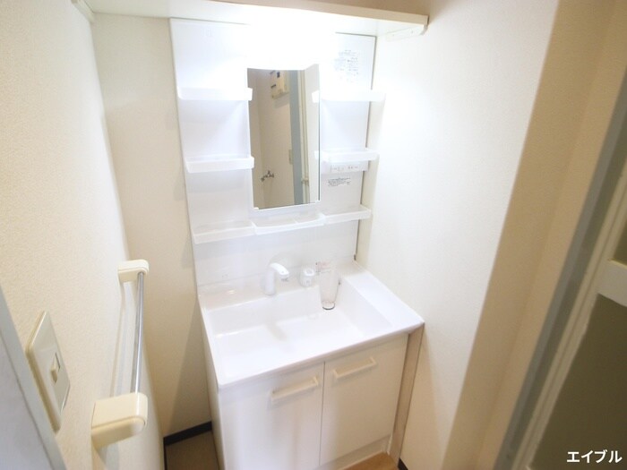 物件内観写真11　(洗面)