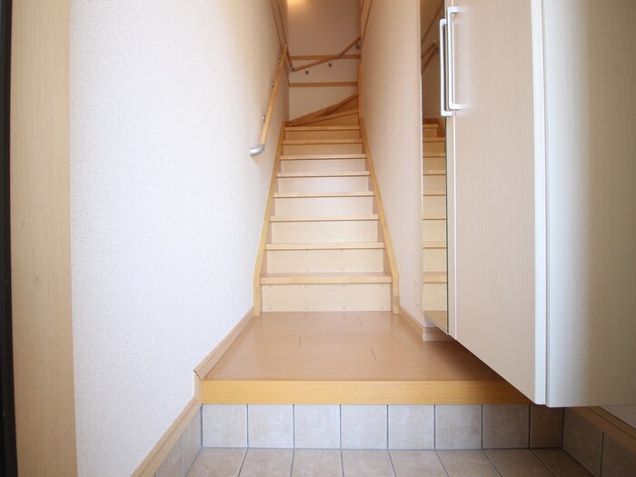 物件内観写真20　(廊下)