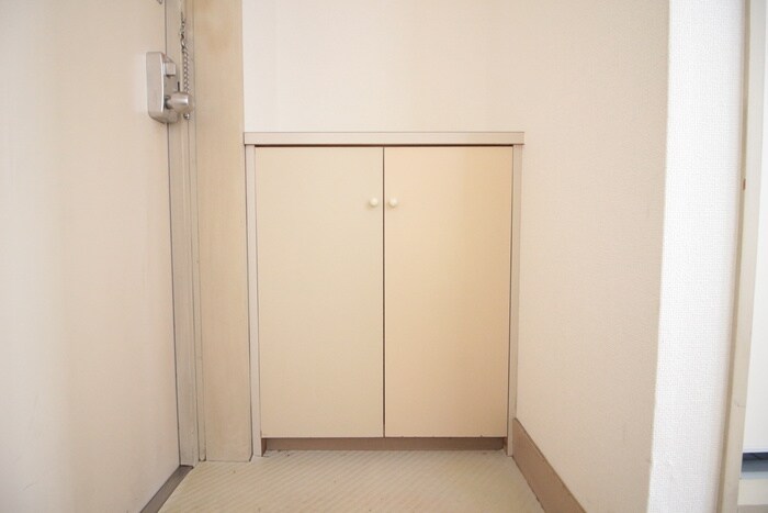 物件内観写真15　(靴箱)