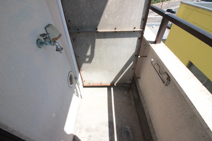 物件内観写真17　(洗濯機置場)