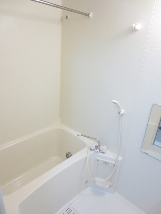 物件内観写真12　(バス／シャワールーム等)