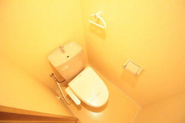 物件内観写真10　(トイレ)