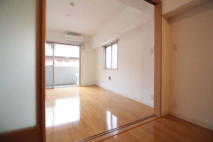 物件内観写真19　(居室)