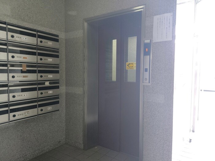 物件外観写真6　(建物設備)