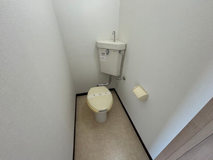 物件内観写真11　(トイレ)