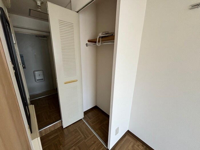 物件内観写真13　(収納)