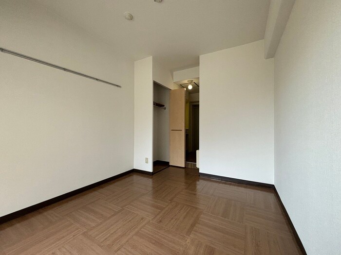 物件内観写真22　(居室)