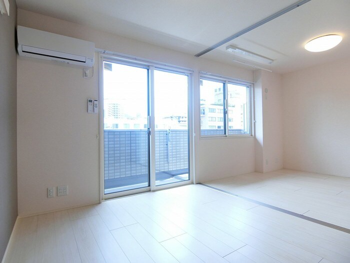 物件内観写真19　(居室)