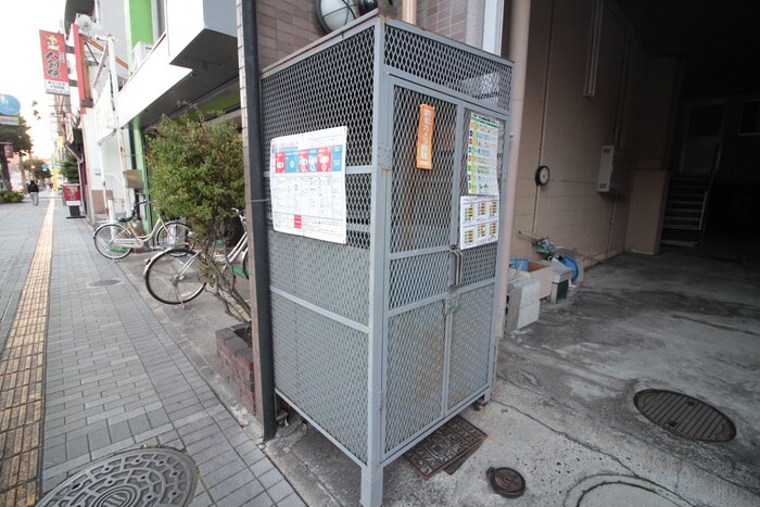 物件外観写真4　(建物設備)