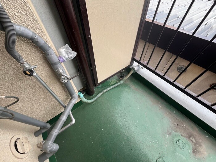 物件内観写真16　(洗濯機置場)