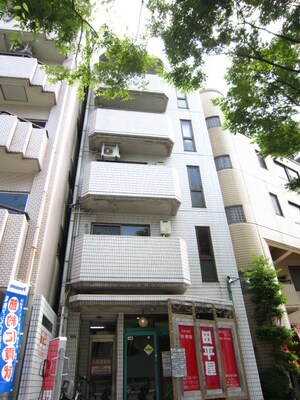 ラバ－ズ出汐外観写真