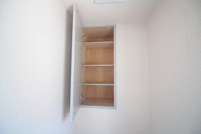 物件内観写真16　(収納)