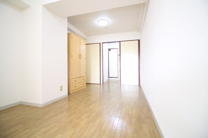 物件内観写真13　(廊下)