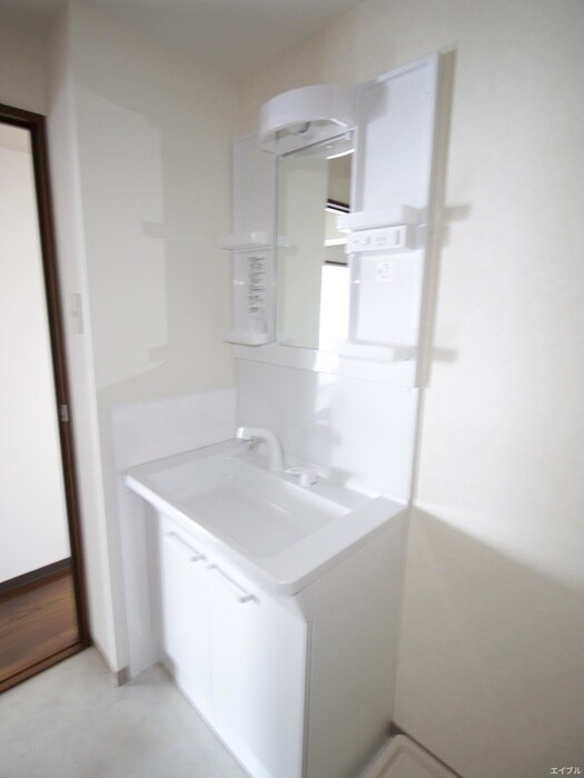 物件内観写真9　(洗面)