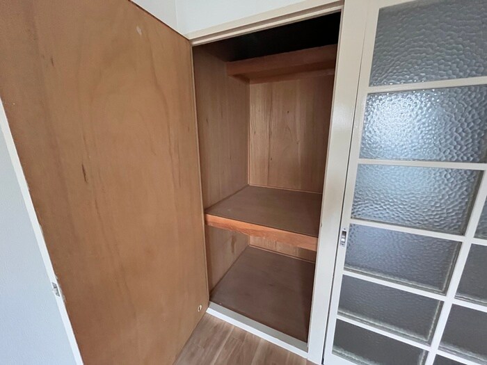 物件内観写真16　(収納)
